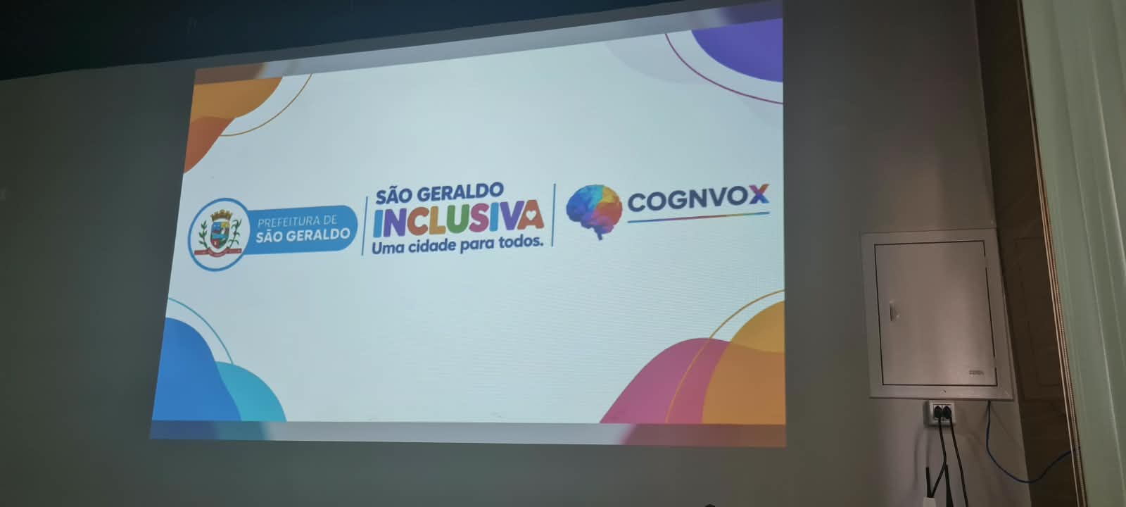 Foto da entrada da empresa