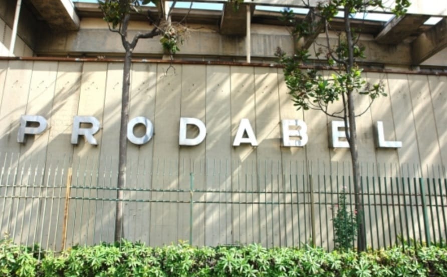 Foto da entrada da empresa